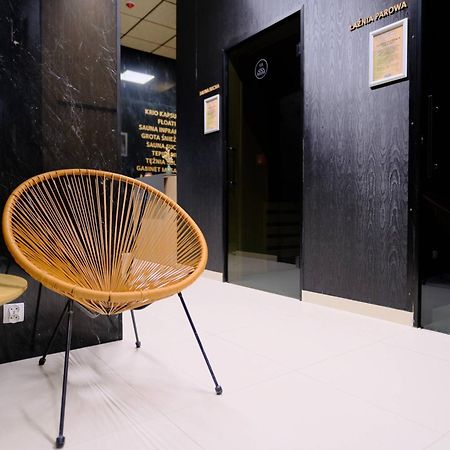 Wr Sport Hotel & Spa - Centrum Sportu I Rozrywki Свильча Экстерьер фото