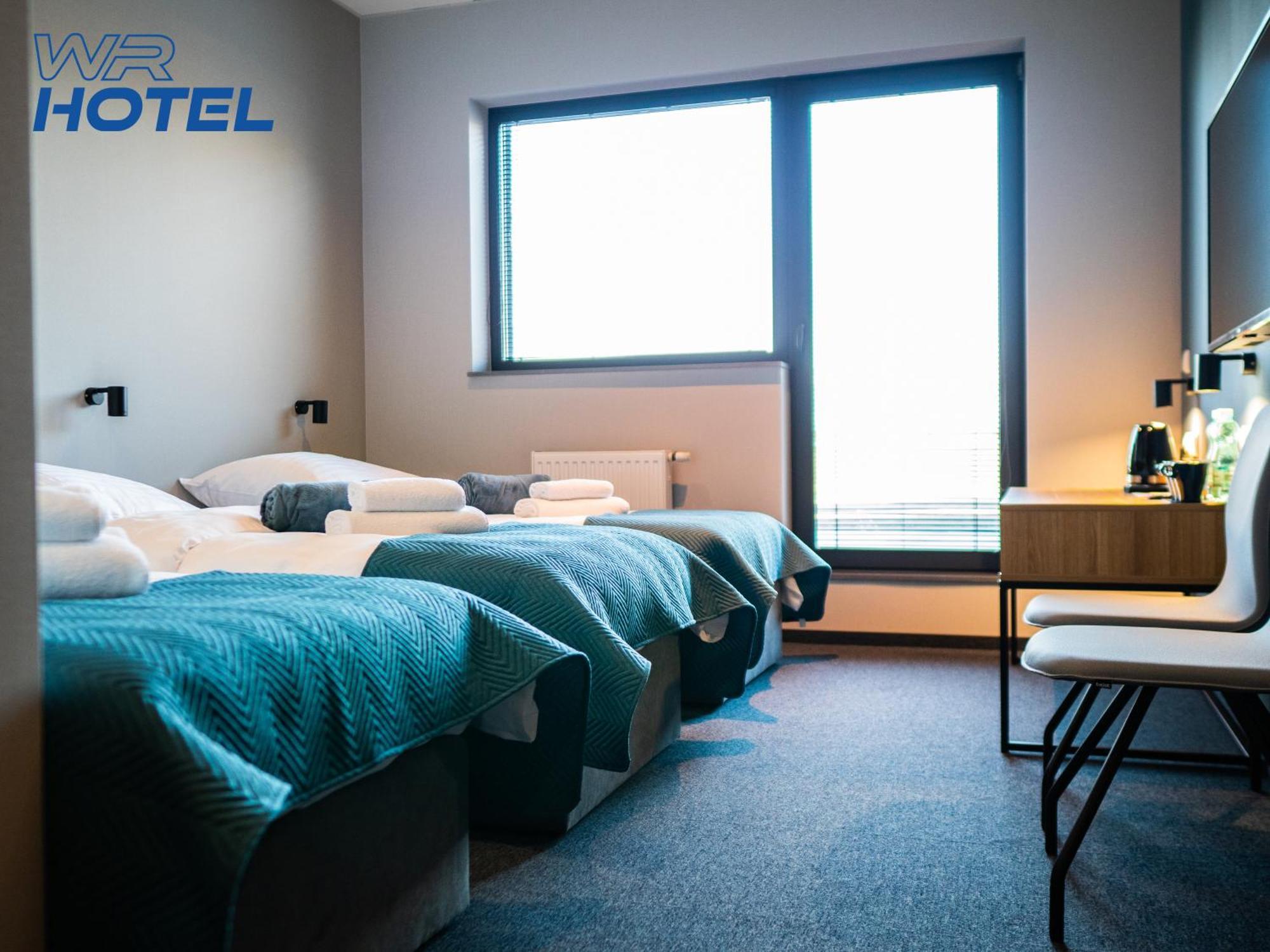 Wr Sport Hotel & Spa - Centrum Sportu I Rozrywki Свильча Экстерьер фото