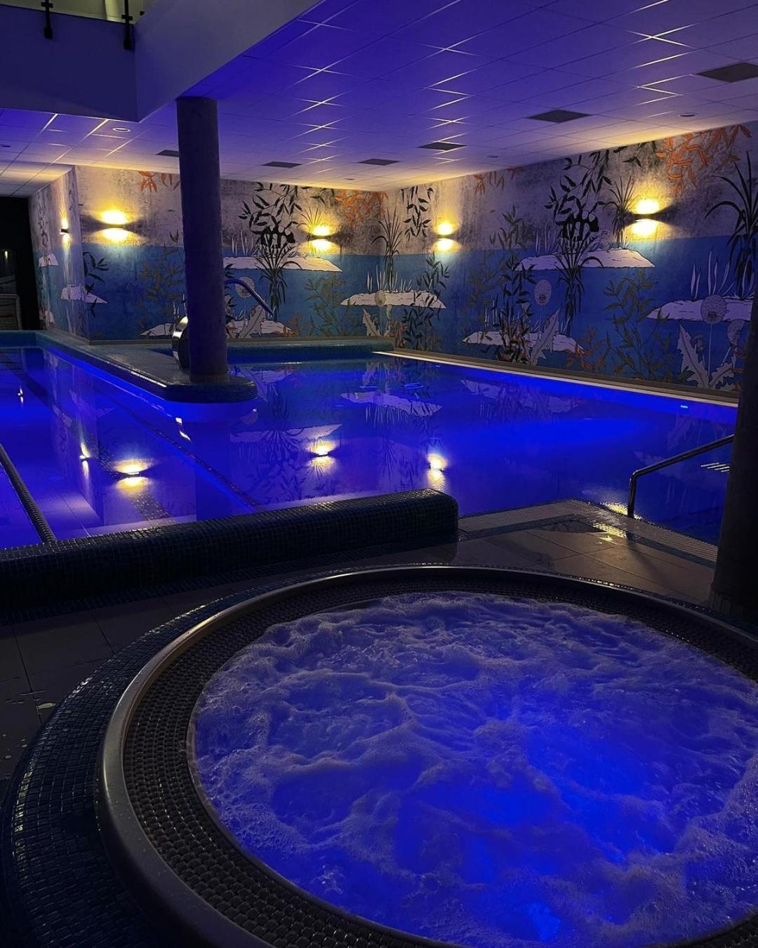 Wr Sport Hotel & Spa - Centrum Sportu I Rozrywki Свильча Экстерьер фото